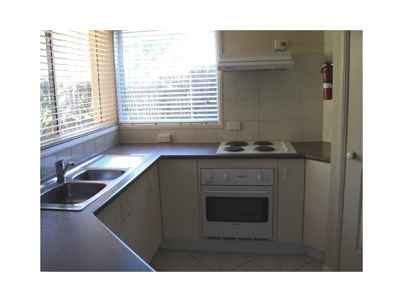 2/14-16 ‘Chardonnay’ Primary School Court, Maroochydore QLD 4558