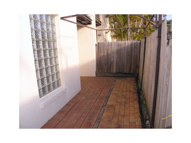 8/8-10 ‘Cool Views’ Arwen Street, Maroochydore QLD 4558