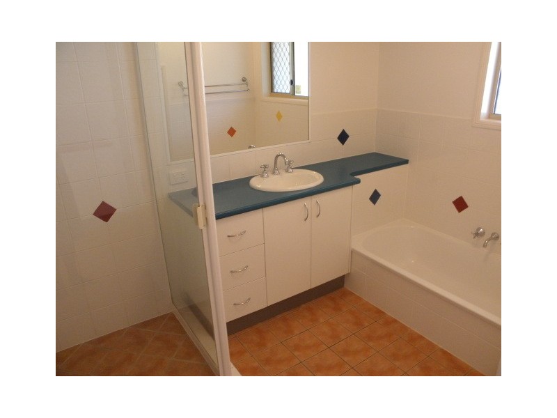 300A Main Road, Kuluin QLD 4558