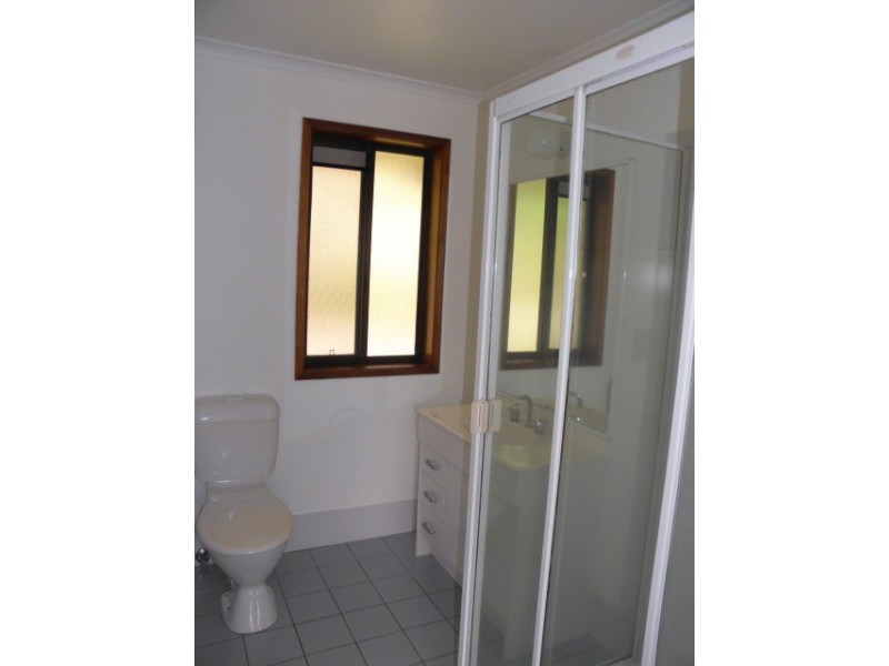 2 Kris Court, Bli Bli QLD 4560