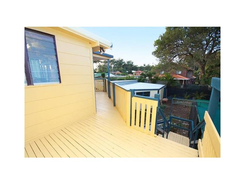 45 Surf Road, Alexandra Headland QLD 4572