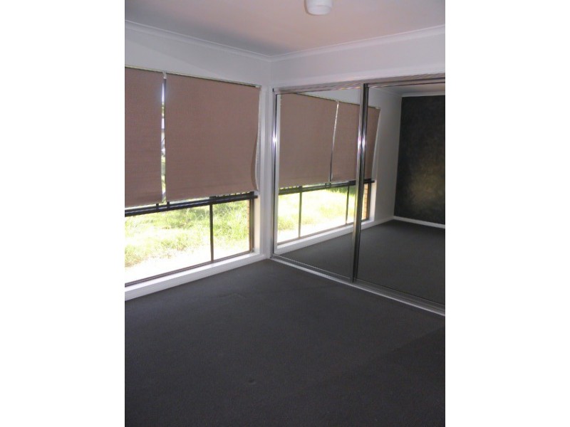 345 Main Road, Kuluin QLD 4558