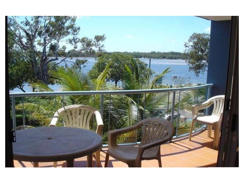 13/2 Reflections, Picnic Point Esplanade, Maroochydore QLD 4558