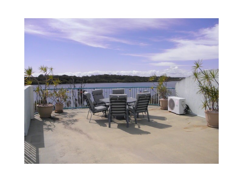 10/153 ‘Debbie Leigh’ Bradman Avenue, Maroochydore QLD 4558