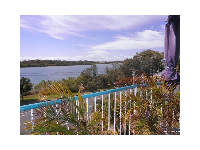 10/153 ‘Debbie Leigh’ Bradman Avenue, Maroochydore QLD 4558