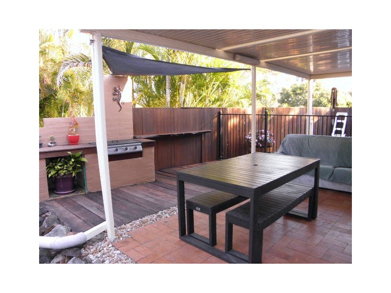32 Avocado Crescent, Bli Bli QLD 4560