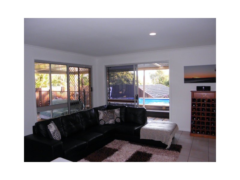 32 Avocado Crescent, Bli Bli QLD 4560