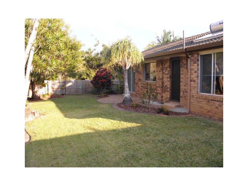 32 Avocado Crescent, Bli Bli QLD 4560