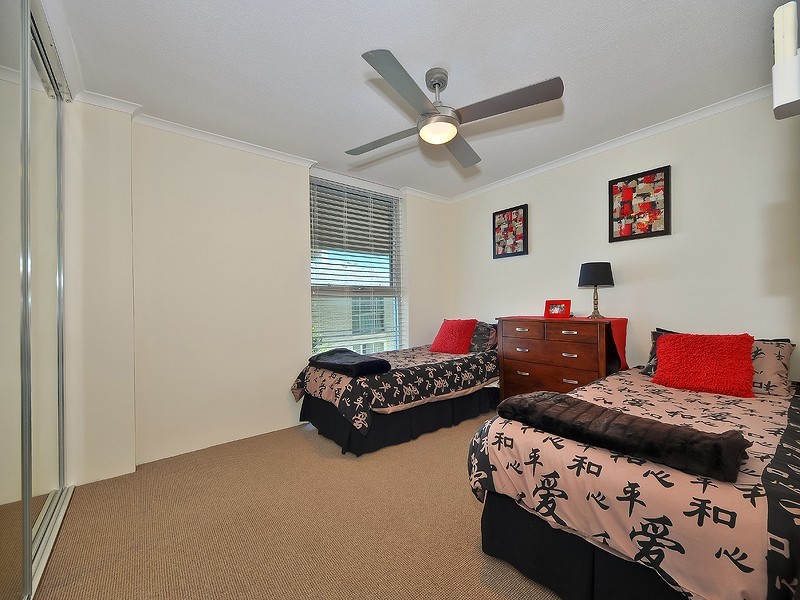 10/48 Northcliffe, Duporth Avenue, Maroochydore QLD 4558