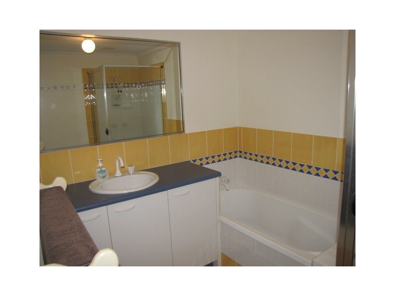 4/201 ‘Catamarina’ Bradman Avenue, Maroochydore QLD 4558