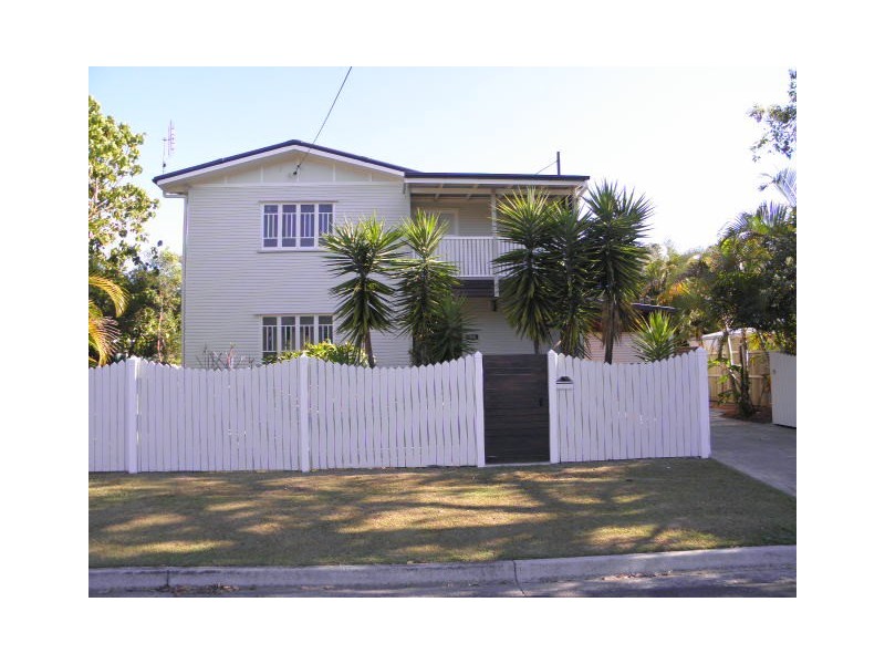 227 Broadwater Avenue West, Maroochydore QLD 4558