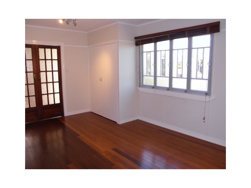 227 Broadwater Avenue West, Maroochydore QLD 4558