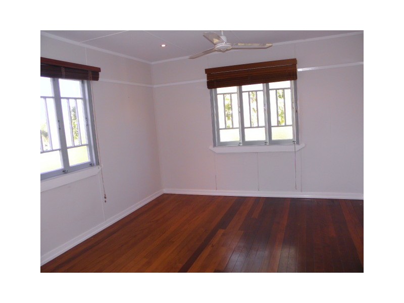 227 Broadwater Avenue West, Maroochydore QLD 4558
