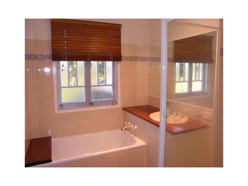 227 Broadwater Avenue West, Maroochydore QLD 4558