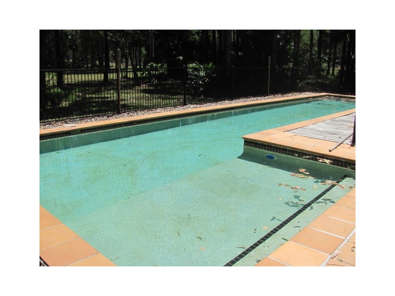 4 Cunning Road, Tanawha QLD 4556