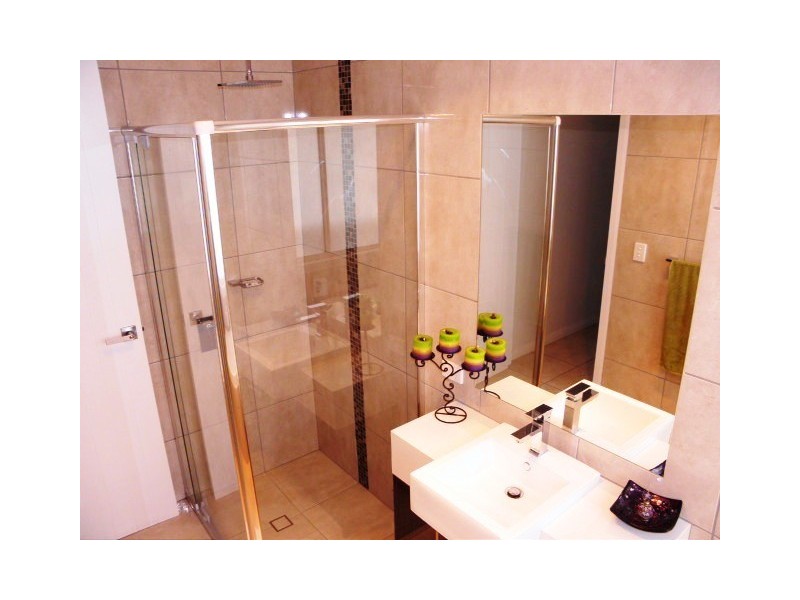 5 Robur Crescent, Mountain Creek QLD 4557