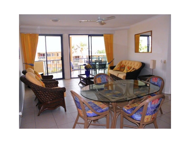 9/4 ‘Alexandra On The Pacific’ Buderim Avenue, Alexandra Headland QLD 4572