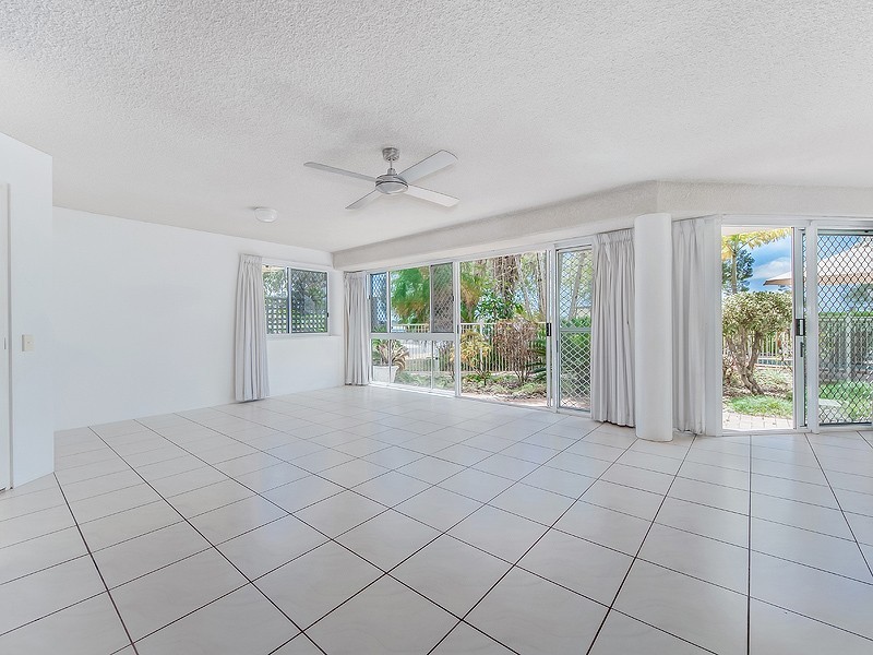 2/40-44 ‘Picnic Point Apts’, Picnic Point Esp, Maroochydore QLD 4558