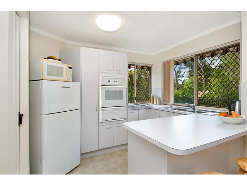 1/2 ‘Seychelles’ 2 Camfield Street, Alexandra Headland QLD 4572