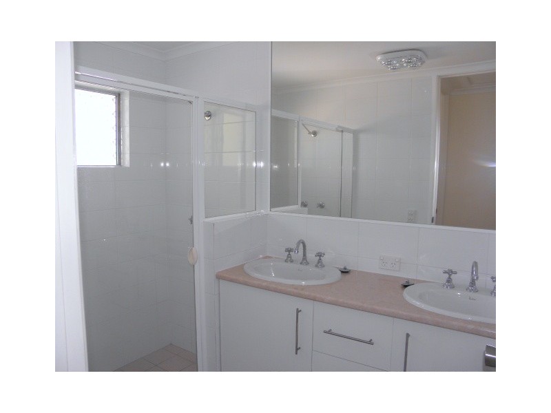 6/29-33 ‘Arlington Court’ Parker Street, Maroochydore QLD 4558