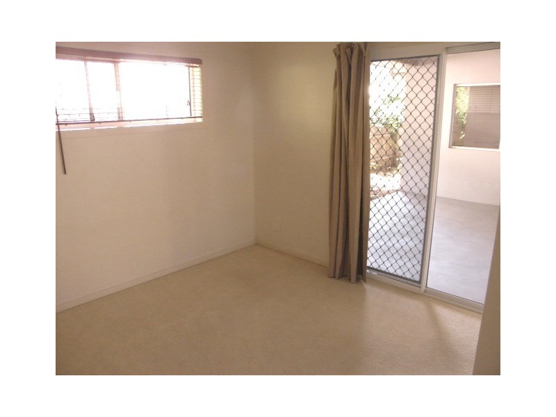 2/11 Boobook Court, Buderim QLD 4556