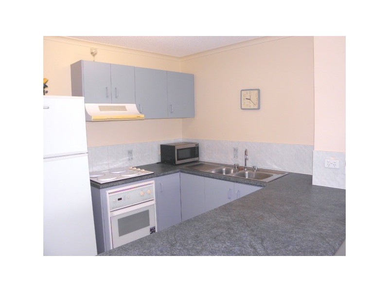 16/35-37 ‘Coral Sea Apartments’ Sixth Avenue, Maroochydore QLD 4558