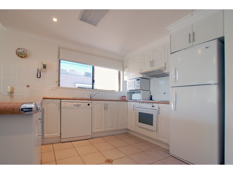 6/105 ‘Rivergables’ Bradman Avenue, Maroochydore QLD 4558