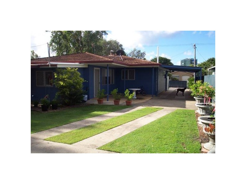 Alexandra Headland QLD 4572