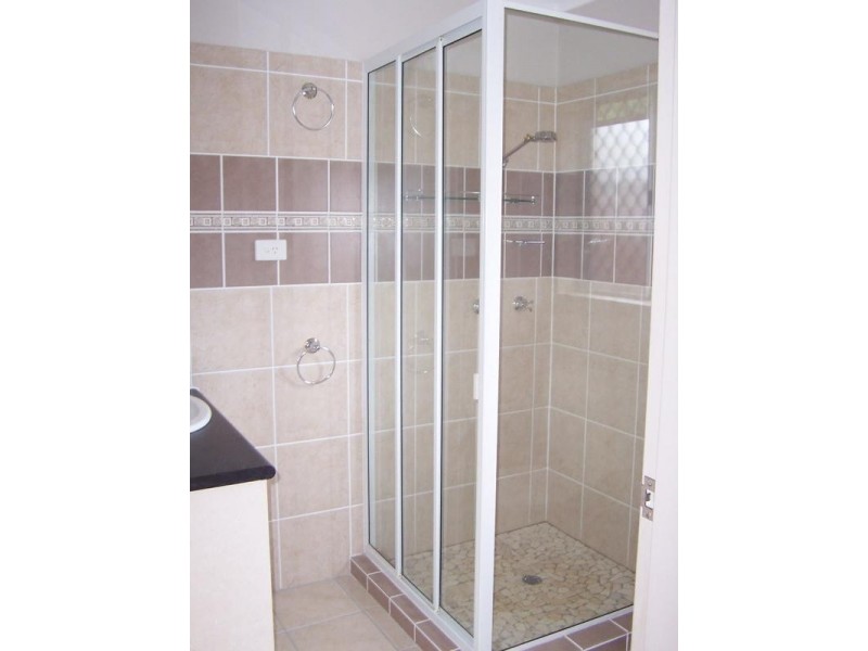 2/3 Karaan, Norman Avenue, Maroochydore QLD 4558