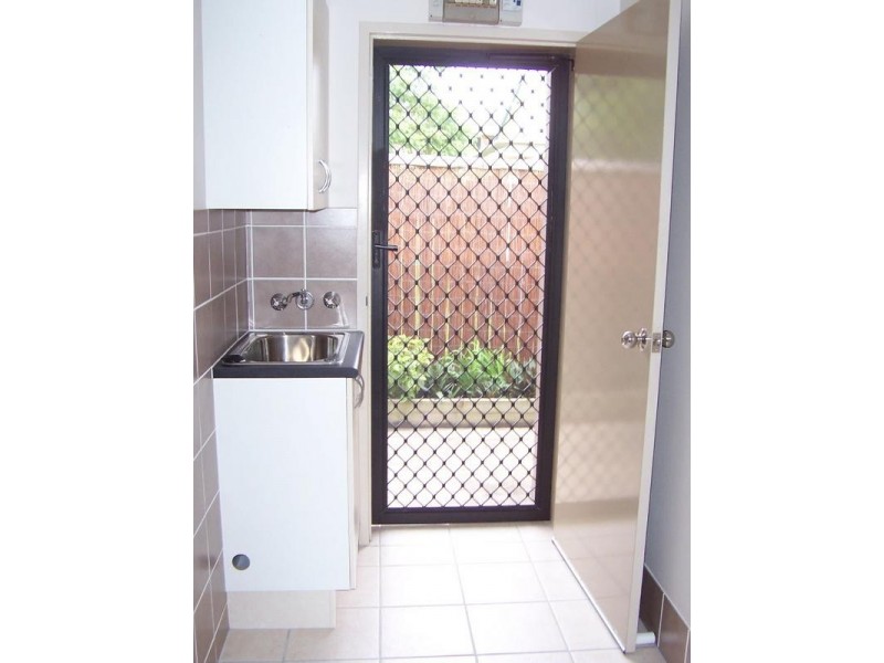 2/3 Karaan, Norman Avenue, Maroochydore QLD 4558