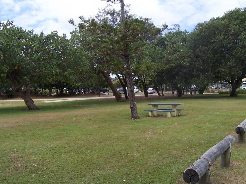 1/17 The Esplanade, Cotton Tree QLD 4558