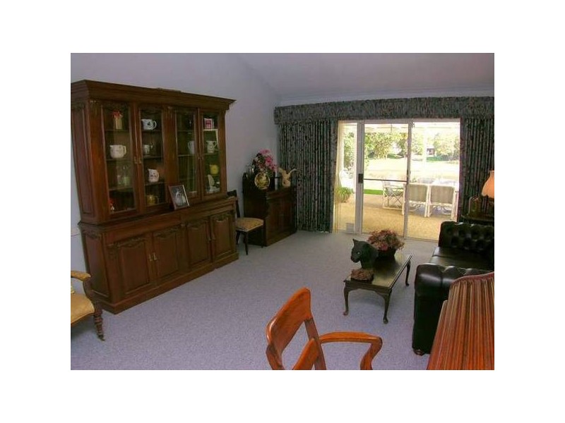 Karawatha Drive, Mountain Creek QLD 4557