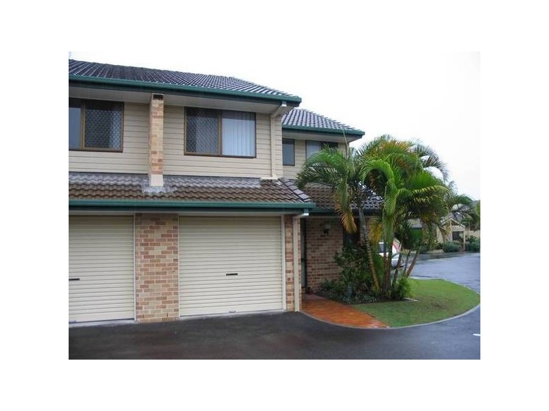 16/9 Maroochy Waters Drive, Maroochydore QLD 4558