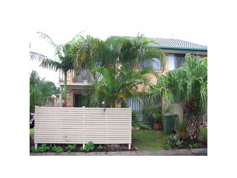 16/9 Maroochy Waters Drive, Maroochydore QLD 4558