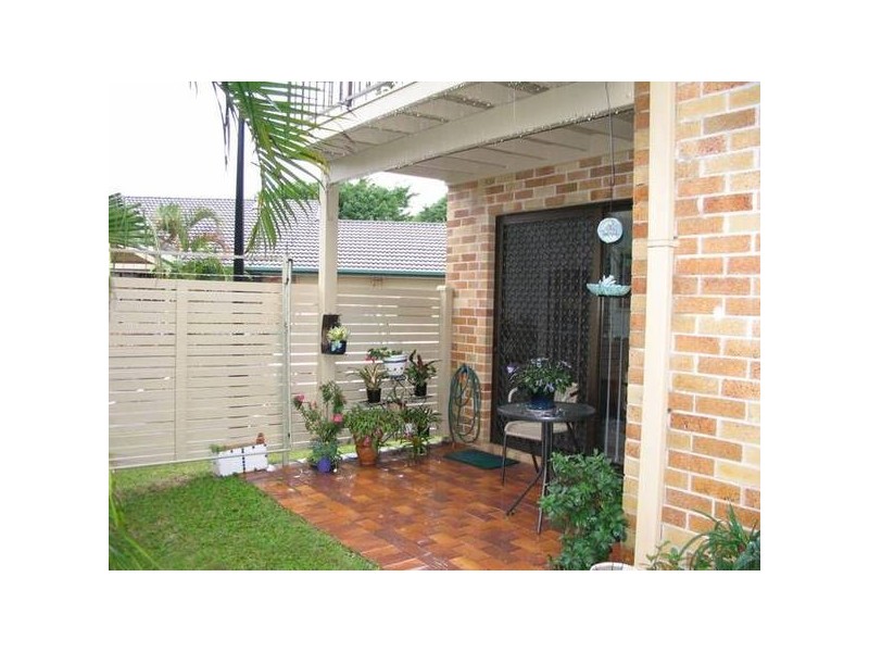 16/9 Maroochy Waters Drive, Maroochydore QLD 4558