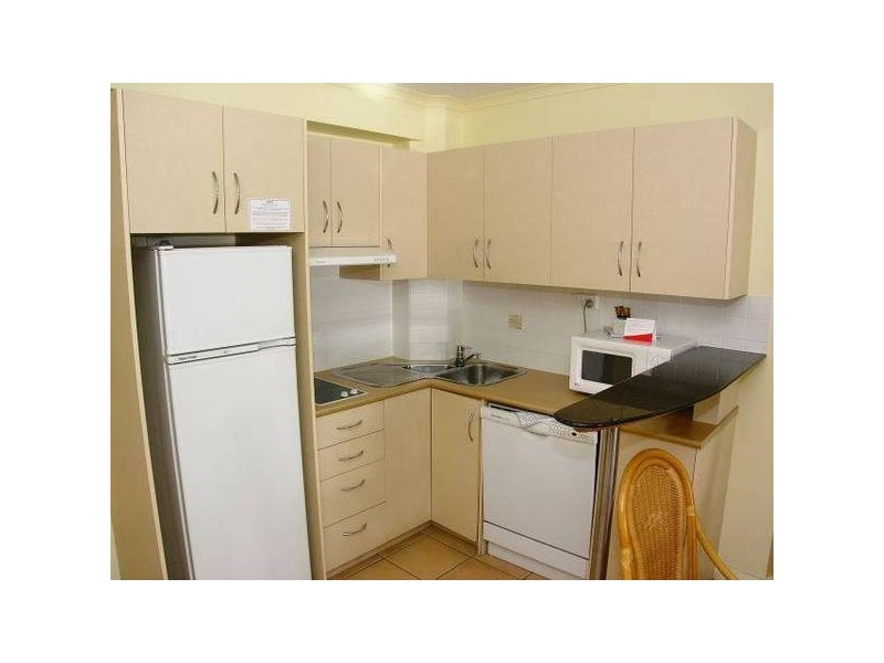 223/180 Alexandra Parade, Alexandra Headland QLD 4572