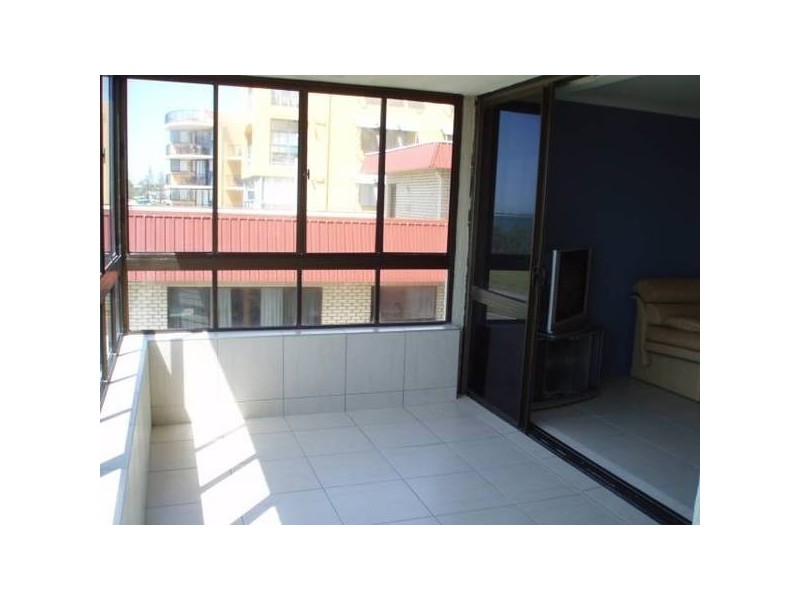 5/130 Alexandra Parade, Alexandra Headland QLD 4572