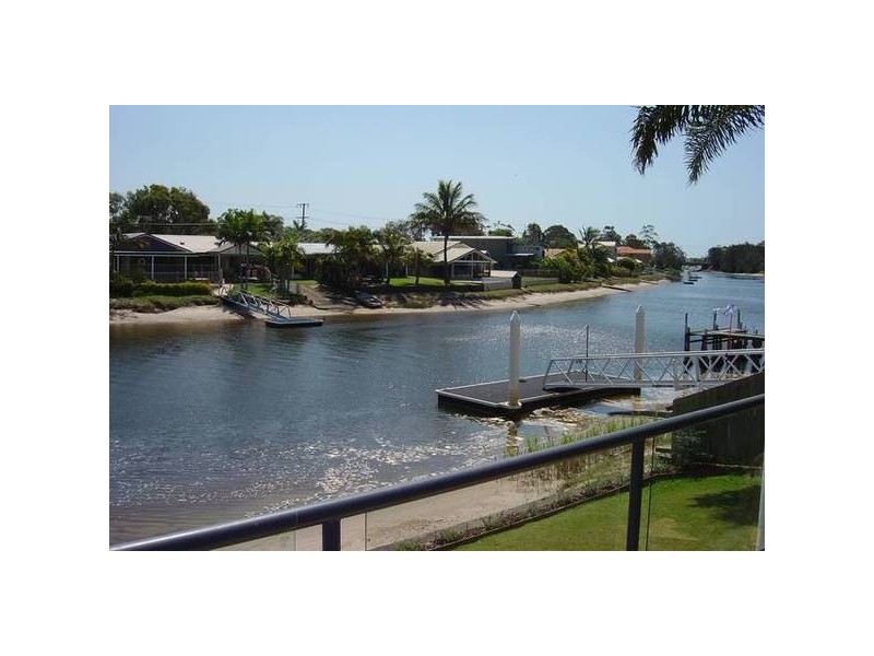 1/6 Broadmeadows Road, Maroochydore QLD 4558