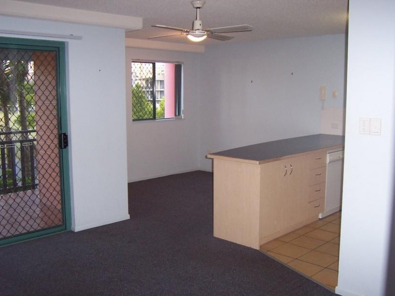 12/44 Seashapes,Fourth Avenue, Maroochydore QLD 4558