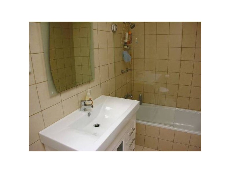 2/86 Broadwater Avenue, Maroochydore QLD 4558