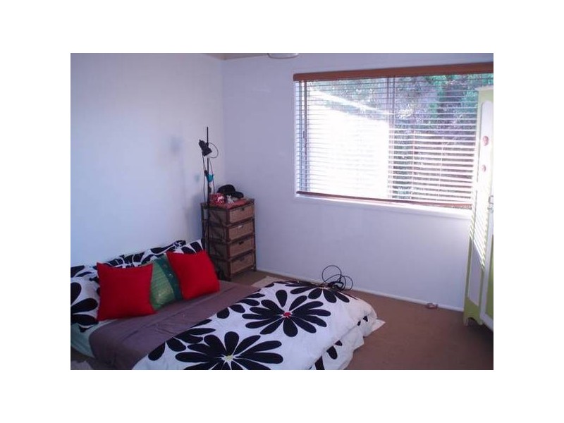 3/8 Oloway Crescent, Alexandra Headland QLD 4572