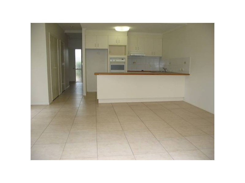 1/162 Tepequar Drive, Maroochydore QLD 4558