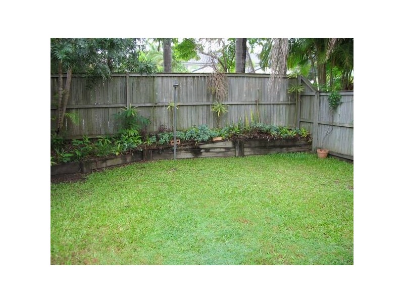 1/162 Tepequar Drive, Maroochydore QLD 4558