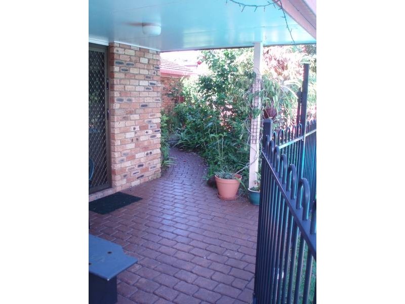 40 Parkway Drive, Mooloolaba QLD 4557