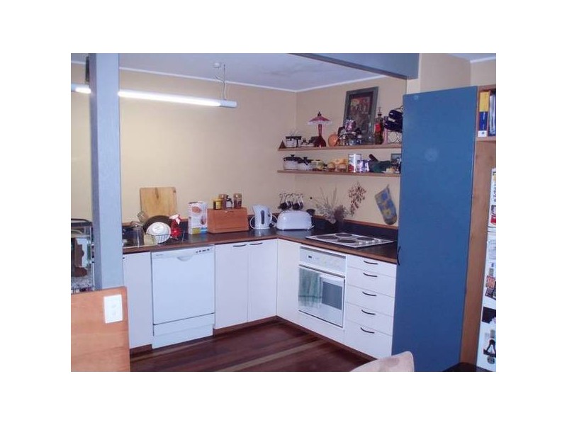 8/5-7 Hinkler Parade, Maroochydore QLD 4558