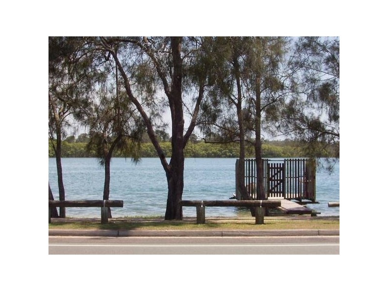 1/159 Bradman Avenue, Maroochydore QLD 4558