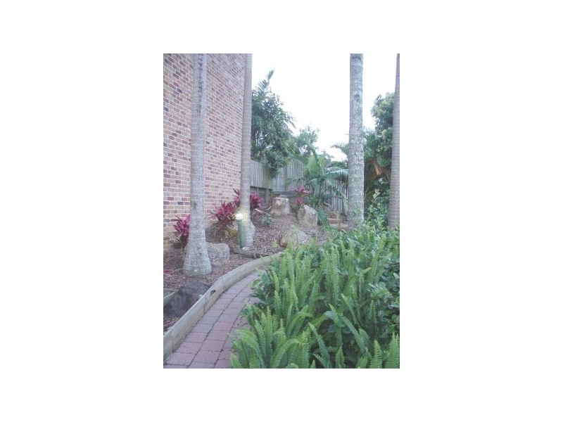 4/32 Kalinda Avenue, Mooloolaba QLD 4557