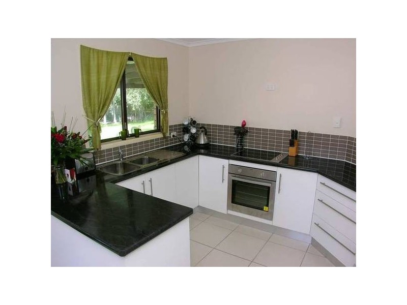 18 Ibis Street, Kuluin QLD 4558