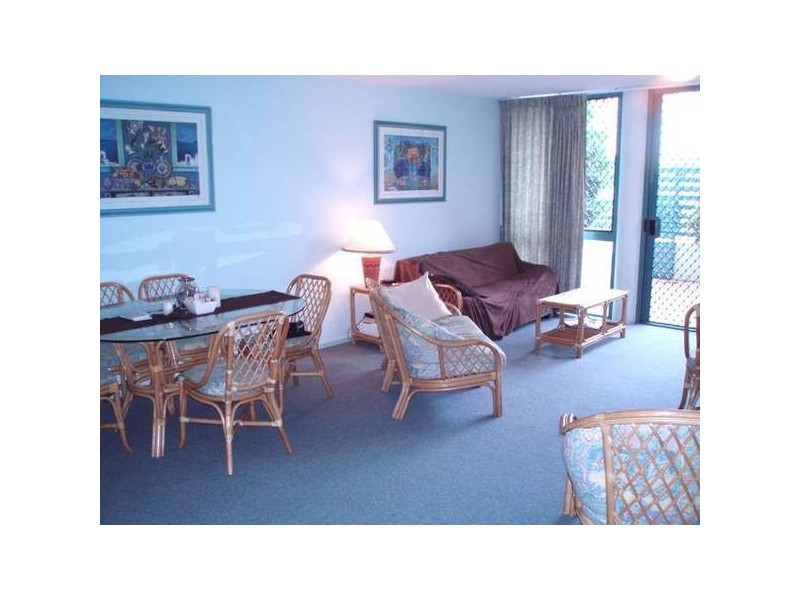 4/44 Fourth Avenue, Maroochydore QLD 4558