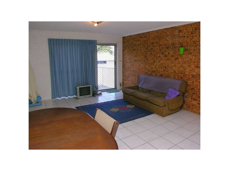 9/100 Memorial Avenue, Maroochydore QLD 4558